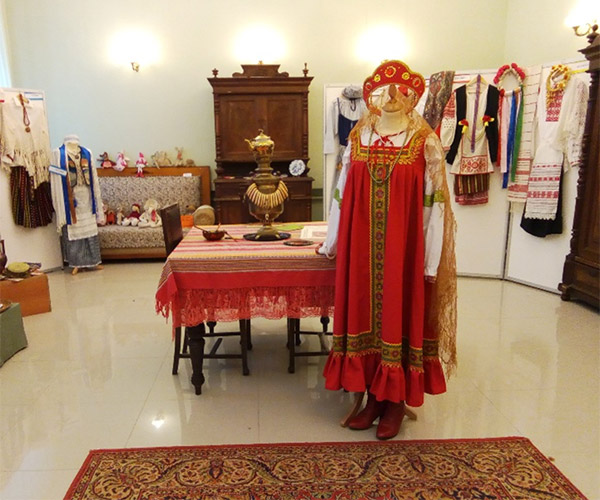 Traveling Museum of National Costumes