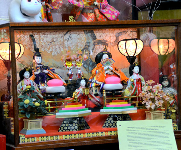 “Japan. Dolls, Tales and Legends” exhibition